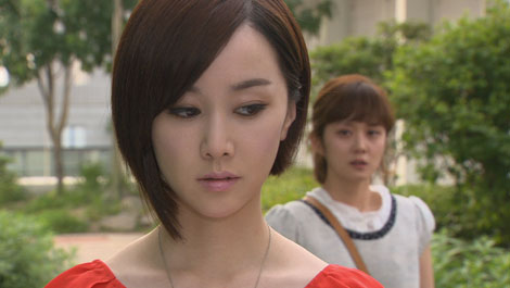 童顔美女 Baby Faced Beauty