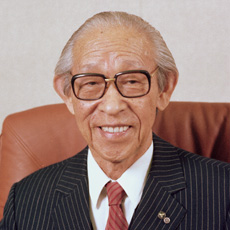 松下幸之助写真