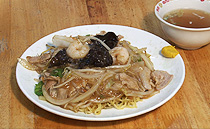 北海道・小樽港あんかけ焼きそば